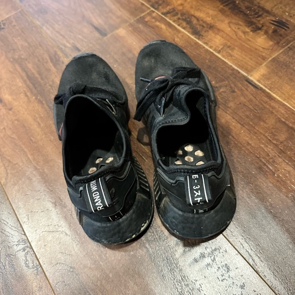 Adidas NMD Core Solar Sz 8.5 - Picture 2 of 2